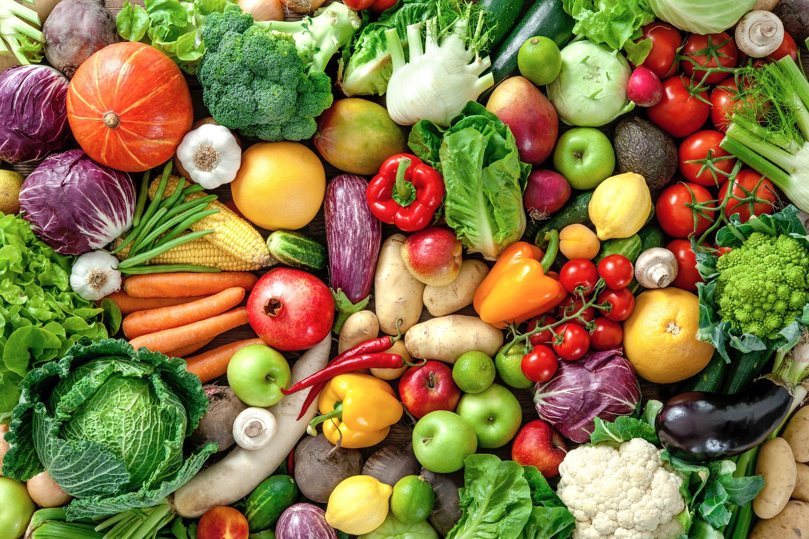Renkli sebze ve meyveler — vitamin ve mineral kaynakları